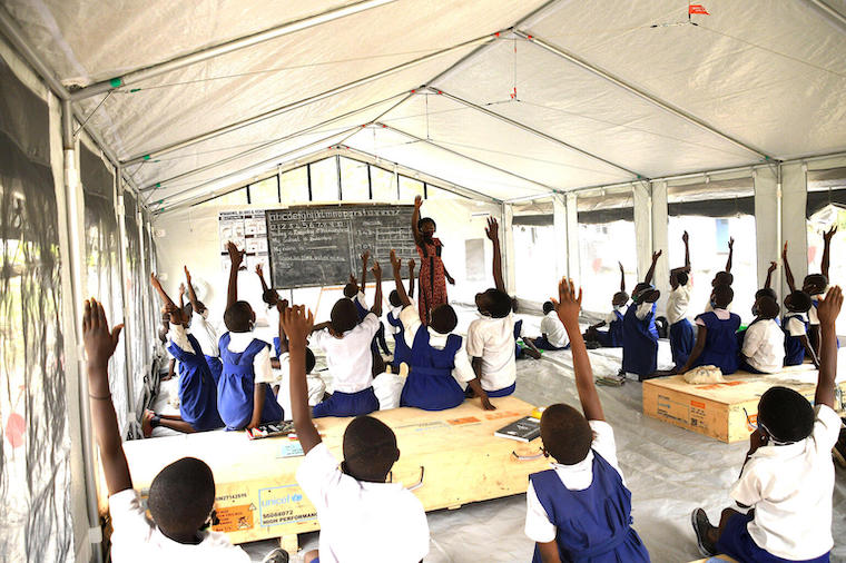 students-in-the-unicef-tent-1