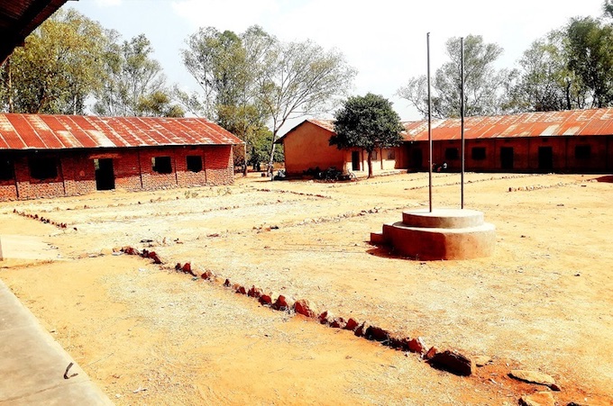 lugbari-primary-school-premises
