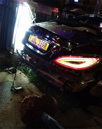 mercedes-benz-after-the-accident