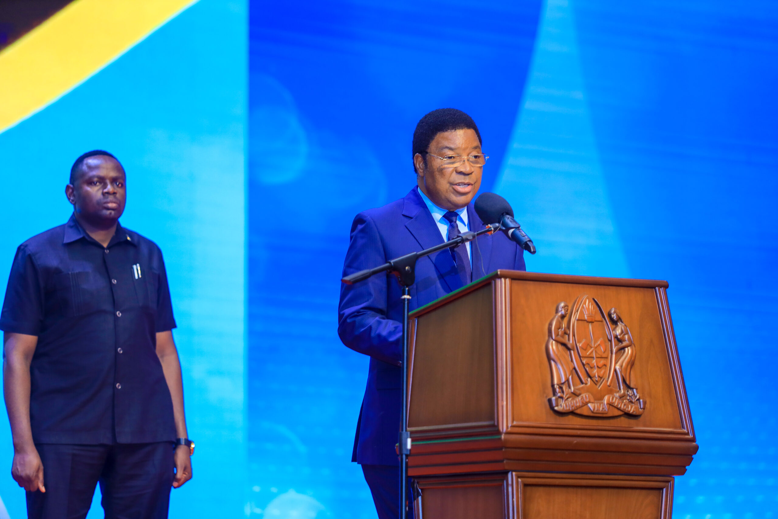 hon-kassim-majaliwa-majaliwa-the-prime-minister-of-the-united-republic-of-tanzania-officiated-the-start-of-the-week-long-tanzania-private-sector-week-scaled-2